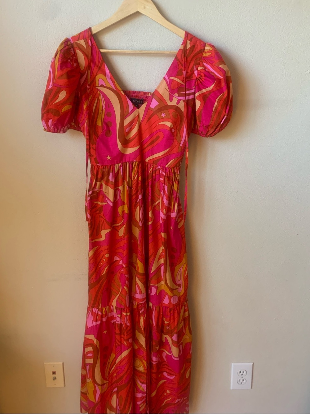 STATE Pink & Orange Floral Puff-Sleeve Smocked Midi Dress XS